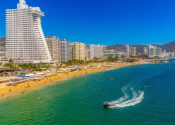 Sitios turísticos de Guerrero alcanzan una ocupación del 93% en fin de semana largo