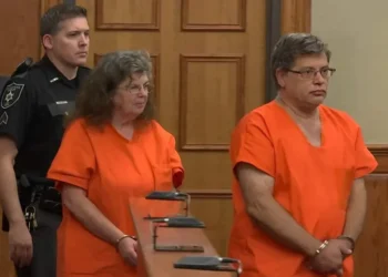 Pareja condenada por esclavizar a hijos adoptivos