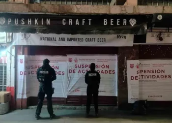 Suspenden 56 chelerías en la CDMX durante operativos de seguridad