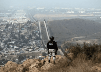 Trump mandará otros 600 militares a la frontera con México