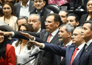 Edgar Amador Zamora rinde protesta como nuevo titular de Hacienda