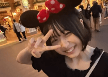 Influencer es apuñalada durante un live en Japón; le debía millones a un fan
