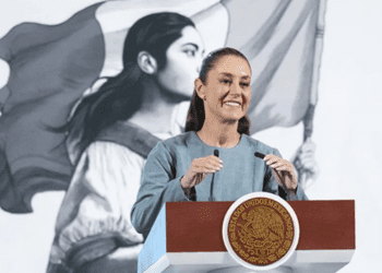 Sheinbaum se reúne con titulares de la Defensa, Marina, SRE y aduanas