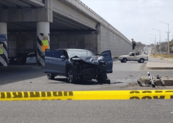 Abandonan vehículo con un artefacto explosivo al sur de Culiacán