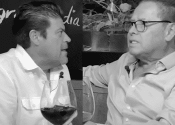 Mario Bezares estalla contra ‘El Burro’ Van Rankin por pregunta sobre Paco Stanley