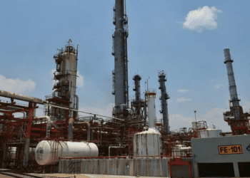 Envían combustóleo mexicano a Asia y Europa por aranceles de Trump