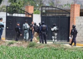 ​Asesinan a tres personas; entre ellas, familiar de alcalde​