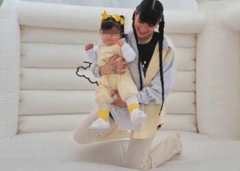 Cazzu emociona con las primeras palabras de su hija: ‘Te amo, mamá’