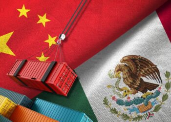 ¿Se acabó el romance Zócalo-Beijing?