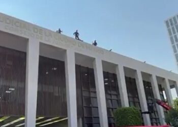 Bombero se lesiona en simulacro sísmico en CDMX