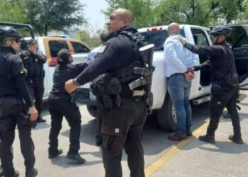 ¿Detención del delegado del IMSS? ¿Armas, dinero?