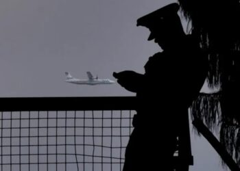 Subirán de precio laptops y celulares