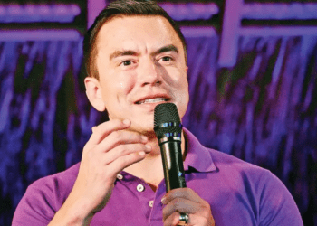 Ecuador reelige a Noboa como presidente con 12 puntos de diferencia