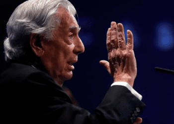 ‘México es la dictadura perfecta’, la frase de Vargas Llosa que encolerizó a la clase política