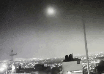 Reportan fuerte estruendo y destello entre la CDMX y Edomex ¿Cayó un meteorito?
