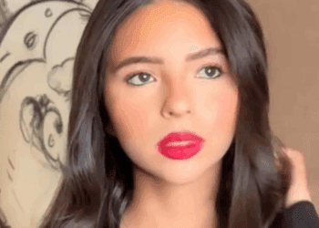 Ángela Aguilar elimina todas sus fotos de Instagram ¡hasta las de su boda!