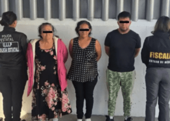 Abuelita Carlota ingresa al penal de Chalco, Edomex junto con sus hijos
