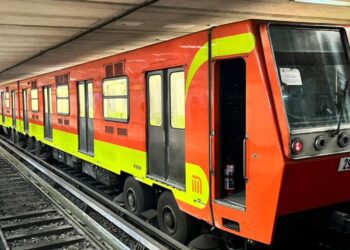 Emergencia en el Metro CDMX: Joven se desmaya, no se reporta “pinchazo”