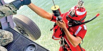 La Marina lleva a cabo simulacros de rescate en Michoacán