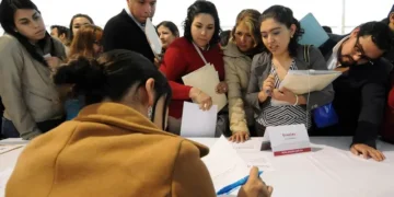 Incertidumbre entre empresarios veracruzanos ante posible reducción de jornada laboral