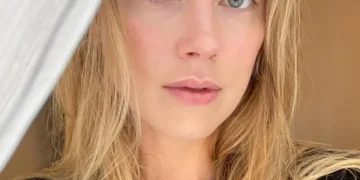 Amber Heard anuncia que se convirtió en madre