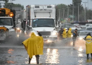 SEMAR refuerza acciones ante lluvias intensas en la Ciudad de México