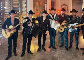 Procesan a Los Alegres del Barranco por interpretar narcocorridos en Jalisco