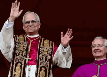 Antiguos tuits del Papa León XIV contra Trump reavivan debate migratorio