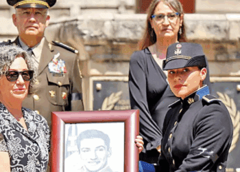 México despide al último héroe del Escuadrón 201 en emotivo acto