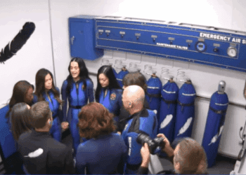 Entre la Tierra y el espectáculo: ¿qué nos dice el viaje espacial de Katy Perry?