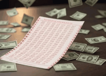 Gana la lotería y acaba en la cárcel: el abrupto giro en la vida de James Farthing