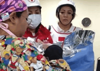 Investigan abandono de recién nacida en baños de empresa cárnica en Escobedo