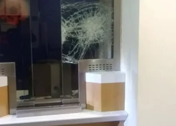 Intento de asalto en banco termina en escena insólita