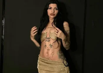 Cazzu; banda de corridos tumbados se negó a colaborar con ella