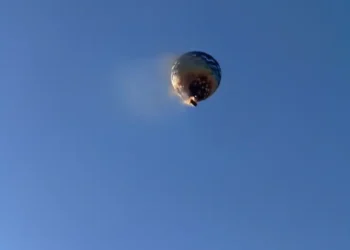 Cae globo aerostático y deja ocho muertos