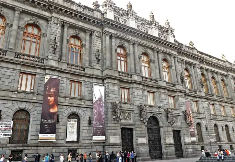 Acusan actos de discriminación en el Museo Nacional de Arte