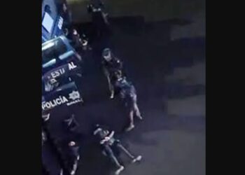 Detienen a policías municipales tras enfrentamiento con estatales en clínica de Culiacán