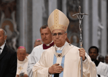 El papa León XIV hace un llamado urgente a la paz entre Irán e Israel