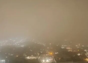 Por tormenta de arena suspenden actividades en Chihuahua