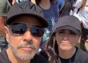 Eugenio Derbez protesta contra redadas migratorias