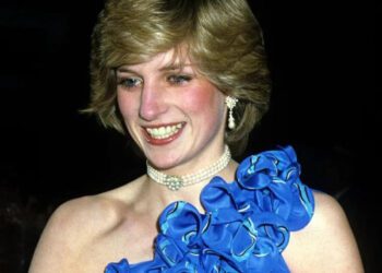 Subastan prendas de la princesa Diana
