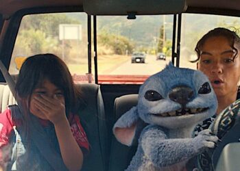 Cadena de cines demandada por cortos de terror antes de Lilo y Stitch