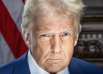 Orden judicial anula temporalmente las decisiones de Trump sobre Harvard