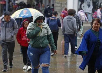 Huracán Bárbara alcanza categoría 1 frente a costas del Pacífico mexicano