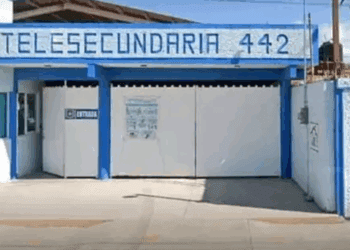 Estudiante oculta arma y amenaza a alumno en Hidalgo