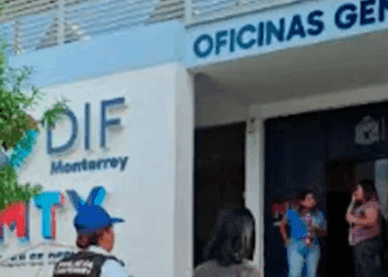 Menor se escapa de escuela por miedo a volver a casa y es rescatada