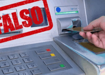 ¿Cómo actuar si un cajero automático te entrega un billete falso? Así recuperas tu dinero
