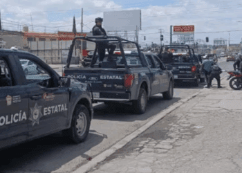 Detienen a falsos ministeriales que extorsionaban a conductor en Ecatepec