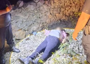 Motociclista huye tras accidente en Yucatán; su acompañante quedó herida y abandonada