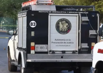 Extranjero muerto en habitación de hotel